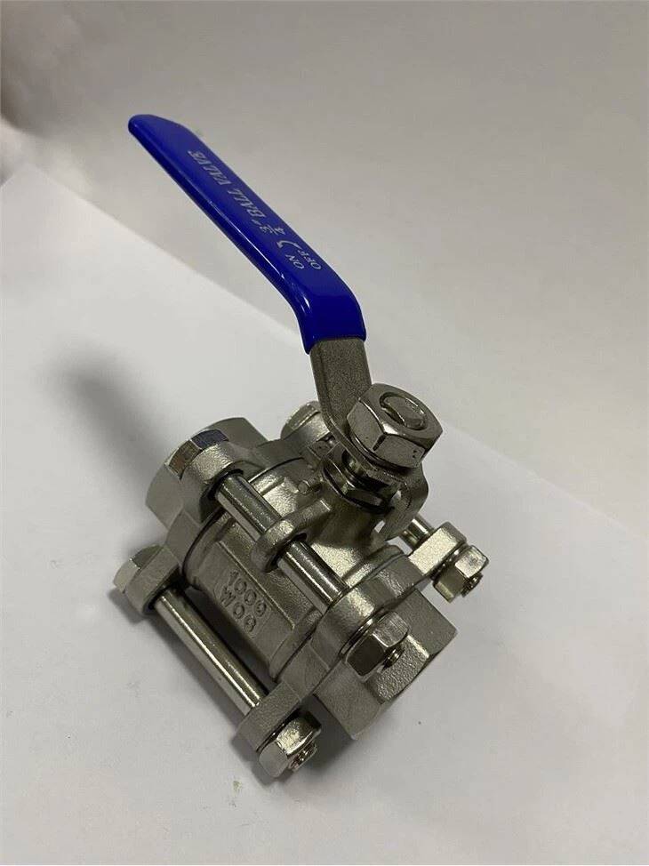 Robinet à tournant sphérique à filetage 3 pièces en acier inoxydable